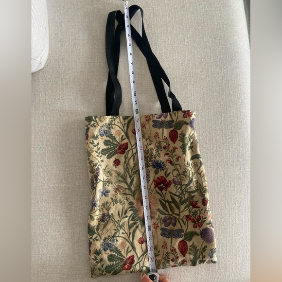 [SOLD] Cottage core boho vintage floral print canvas tote bag - Picture 4 of 5